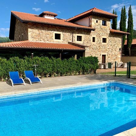 Saro Akla Hotel Suites Valles Pasiegos מראה חיצוני תמונה