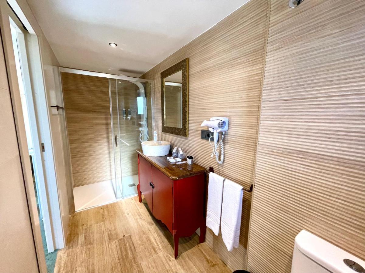 Saro Akla Hotel Suites Valles Pasiegos מראה חיצוני תמונה