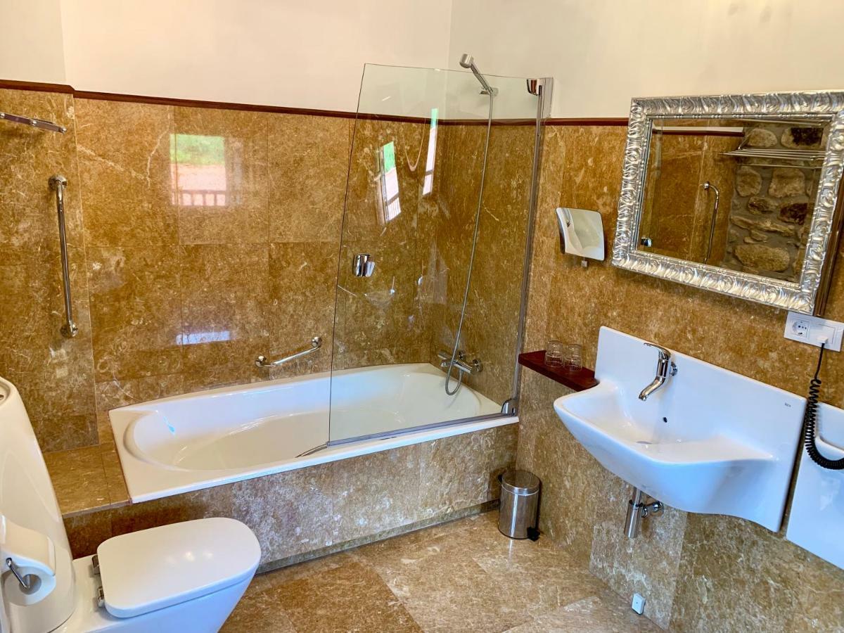 Saro Akla Hotel Suites Valles Pasiegos מראה חיצוני תמונה